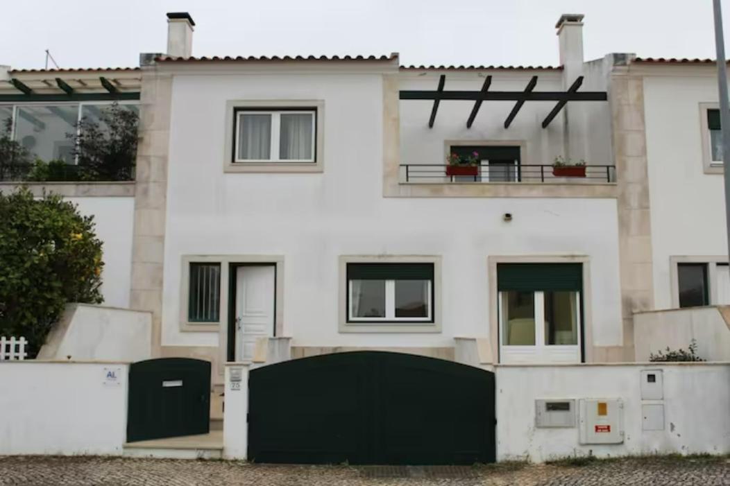 Casa Dos Limoes Caldas Da Rainha Exterior foto
